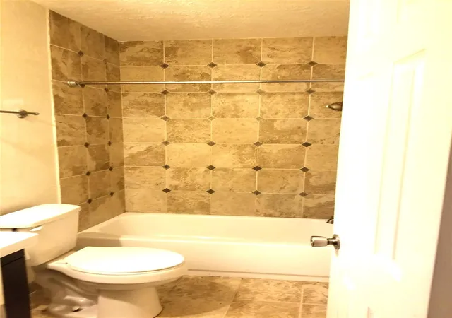 8th image of 13031 Ambrose St, Houston, TX 77045 | MLS# 84689093