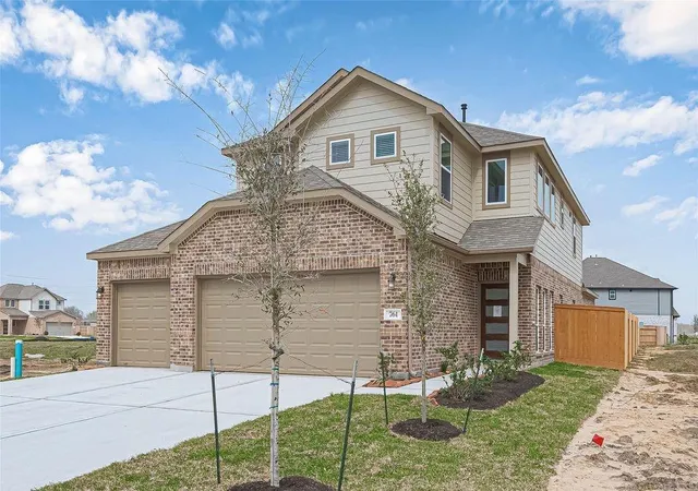 2nd image of 481 Long Branch Dr, Dayton, TX 77535 | MLS# 96980335