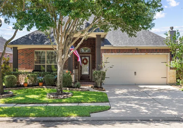 Homes for sale in Richmond, TX | 24515 Avellino Ct, Richmond, TX 77406 | MLS# 33590111