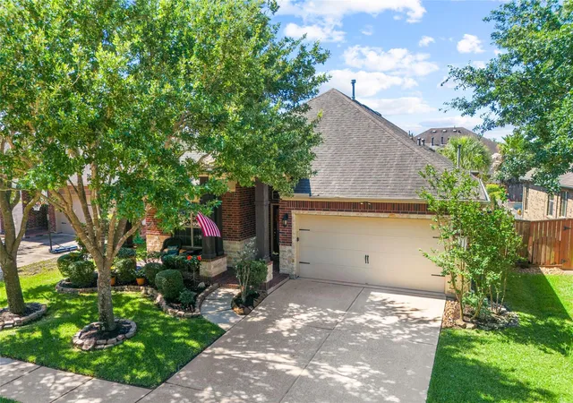 Homes for sale in Richmond, TX | 24515 Avellino Ct, Richmond, TX 77406 | MLS# 33590111