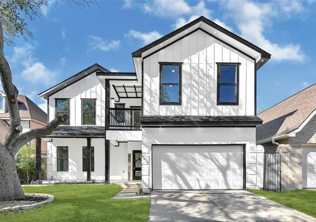 Photo 1 of Single family home for sale at 9026 Lawncliff Ln, Houston, TX 77040 | MLS# 10621654 | Listing updated on 2026-09-17