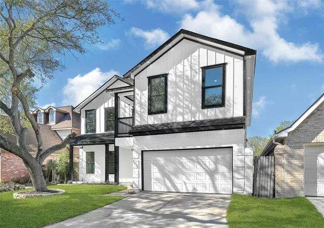 Photo 2 of Single family home for sale at 9026 Lawncliff Ln, Houston, TX 77040 | MLS# 10621654 | Listing updated on 2026-09-17