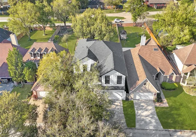 Photo 3 of Single family home for sale at 9026 Lawncliff Ln, Houston, TX 77040 | MLS# 10621654 | Listing updated on 2026-09-17
