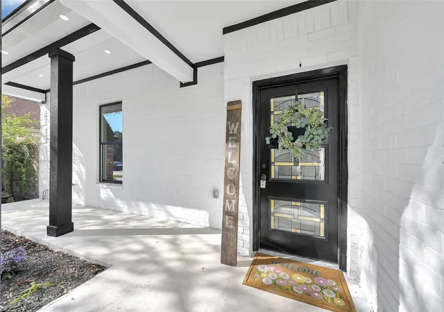 Photo 4 of Single family home for sale at 9026 Lawncliff Ln, Houston, TX 77040 | MLS# 10621654 | Listing updated on 2026-09-17