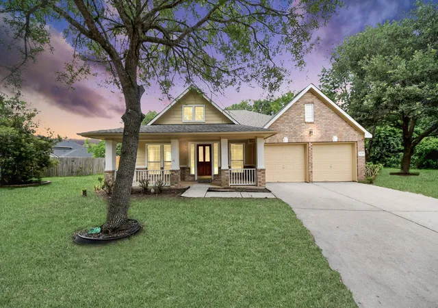 Photo 1 of Single family home for sale at 10302 Ten Point Ln, Missouri City, TX 77459 | MLS# 95887028 | Listing updated on 2026-08-17