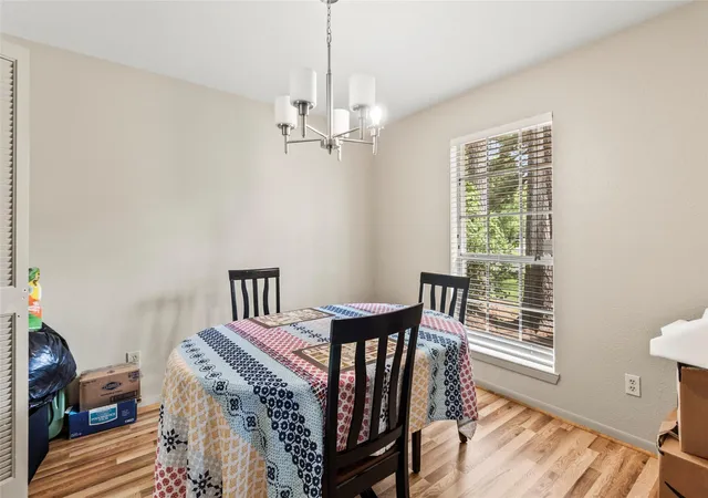 Photo 4 of Single family home for sale at 1 E Woodtimber Ct, Spring, TX 77381 | MLS# 12096807 | Listing updated on 2026-07-23