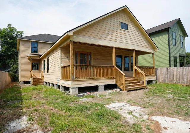 Photo 10 of Single family home for sale at 4539 Walker St, Houston, TX 77023 | MLS# 86415349 | Listing updated on 2026-10-07