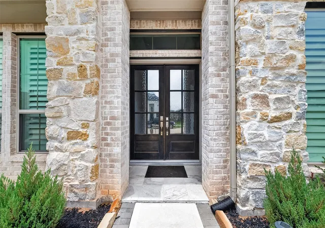 Photo 2 of Single family home for sale at 7515 Pronghorn Meadow Trl, Katy, TX 77493 | MLS# 95370664 | Listing updated on 2026-09-17