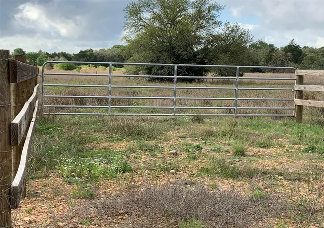 Homes for sale in Ledbetter, TX | Tbd Goehring Rd, Ledbetter, TX 78946 | MLS# 16291899