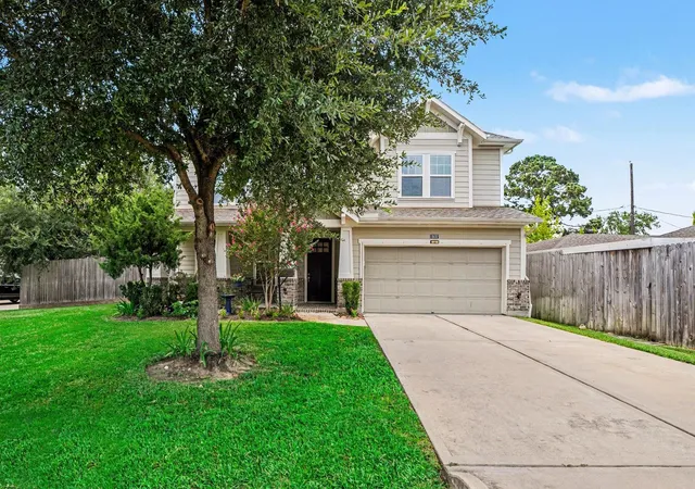 Photo 1 of Single family home for sale at 6630 Wharton St, Houston, TX 77055 | MLS# 58726252 | Listing updated on 2026-09-13