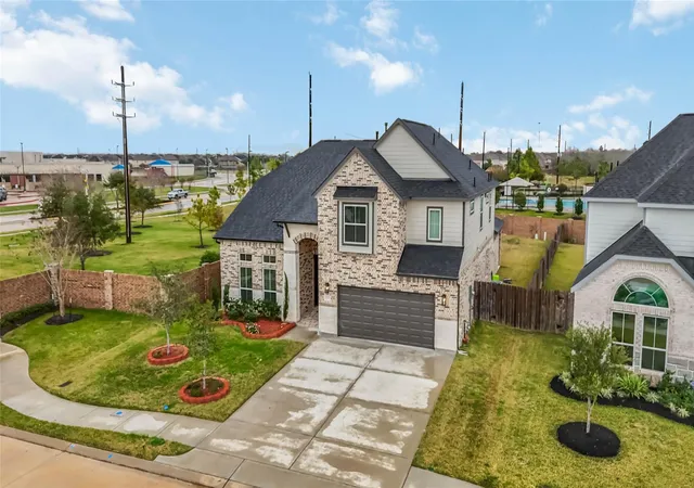 Homes for sale in Rosenberg, TX | 3311 Learning Tree Ln, Rosenberg, TX 77471 | MLS# 53685534