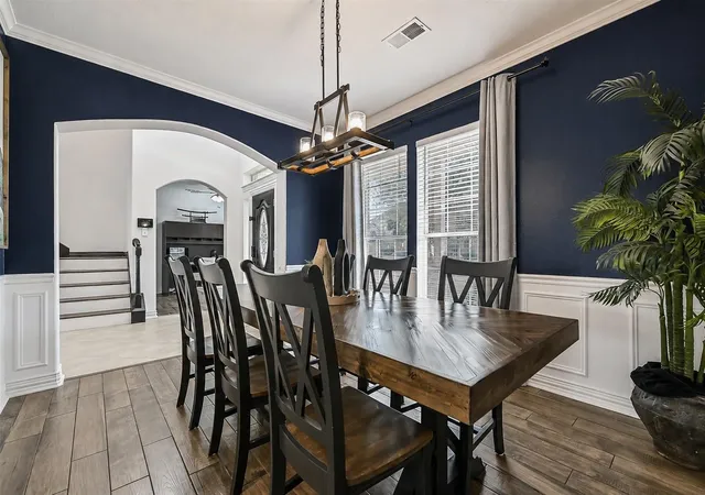 Photo 3 of Single family home for sale at 1117 Richards Dr, Friendswood, TX 77546 | MLS# 51538448 | Listing updated on 2026-09-06