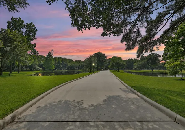 4th image of 12126 Zion Rd, Tomball, TX 77375 | MLS# 52898735