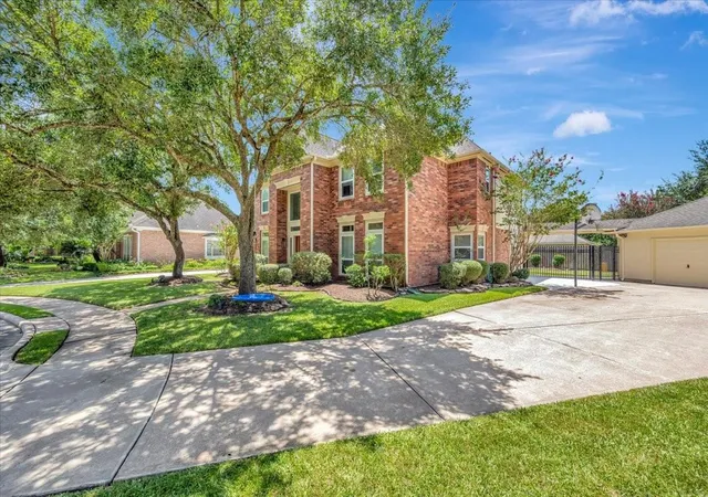 50th image of 16827 Whitewater Falls Ct, Houston, TX 77059 | MLS# 21766615