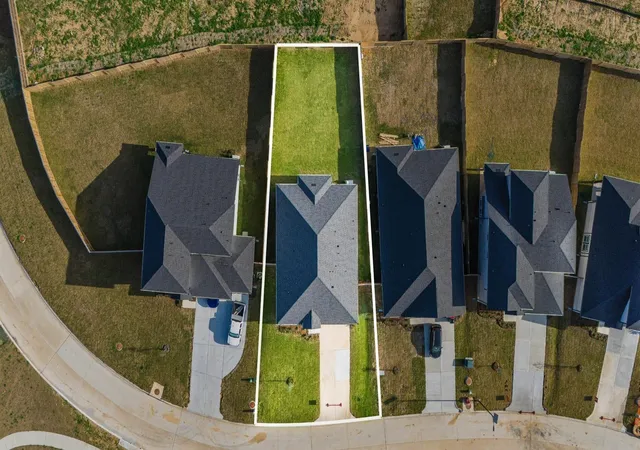Photo 2 of Single family home for sale at 19645 Montgomery Ridge Way, Montgomery, TX 77316 | MLS# 77701213 | Listing updated on 2026-09-14