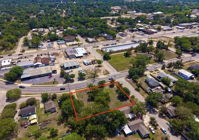 Photo 7 of Land for sale at 406 E Phillips St, Conroe, TX 77301 | MLS# 50910419 | Listing updated on 2026-08-24