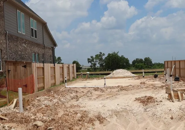 Photo 4 of Single family home for sale at 27206 Scarlet Paint Brush Dr, Hockley, TX 77447 | MLS# 92517873 | Listing updated on 2026-09-07
