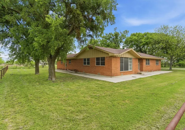 Photo 3 of Single family home for sale at 2199 Illinois St, Rhome, TX 76078 | MLS# 24940034 | Listing updated on 2026-09-16