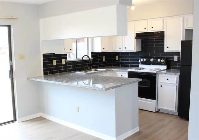 Condominium at 8801 Hammerly Blvd #502, Houston, TX 77080 | MLS# 33063904 | | Sold on 2025-03-05