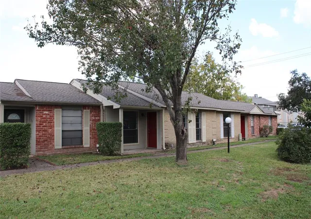 Photo 1 of Condominium at 8801 Hammerly Blvd #502, Houston, TX 77080 | MLS# 33063904 | | Sold on 2025-03-05