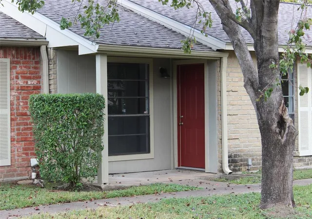 Photo 3 of Condominium at 8801 Hammerly Blvd #502, Houston, TX 77080 | MLS# 33063904 | | Sold on 2025-03-05