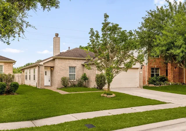 2nd image of 3115 Lexington Lake Dr, Missouri City, TX 77459 | MLS# 78797571