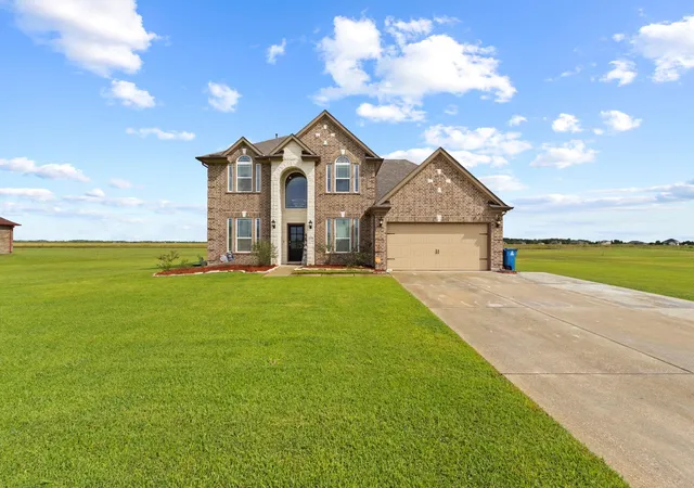 Homes for sale in Beaumont, TX | 2375 Diamond D Dr, Beaumont, TX 77713 | MLS# 77274061