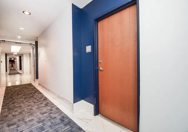 3rd image of 5925 Almeda Rd #11612, Houston, TX 77004 | MLS# 75842991