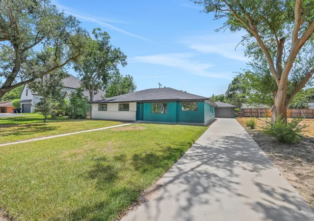 2nd image of 7915 S Braeswood Blvd, Houston, TX 77071 | MLS# 53264053