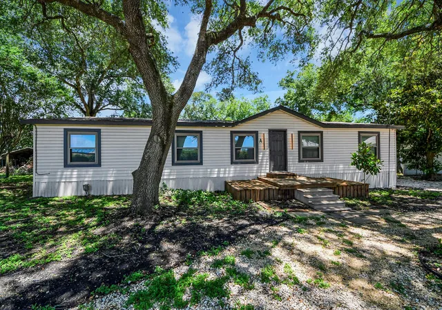 Photo 2 of Land for sale at 28222 Margerstadt Rd, Waller, TX 77484 | MLS# 32676793 | Listing updated on 2026-06-03