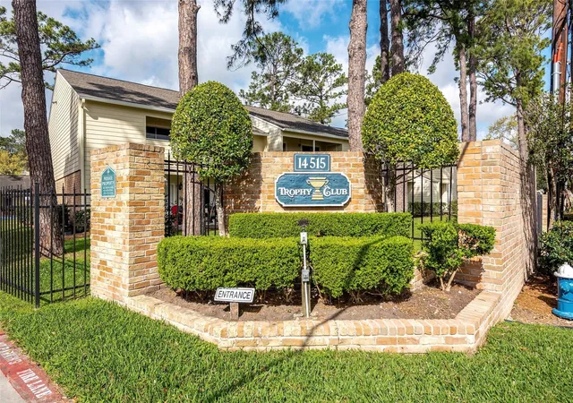 Photo 2 of Sale Pending at 14515 Wunderlich Dr #315, Houston, TX 77069 | MLS# 40443358 | Listing updated on 2026-09-19