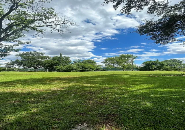 Photo 4 of Land for sale at 8700 Valley View Ln, Houston, TX 77074 | MLS# 71477529 | Listing updated on 2026-08-17