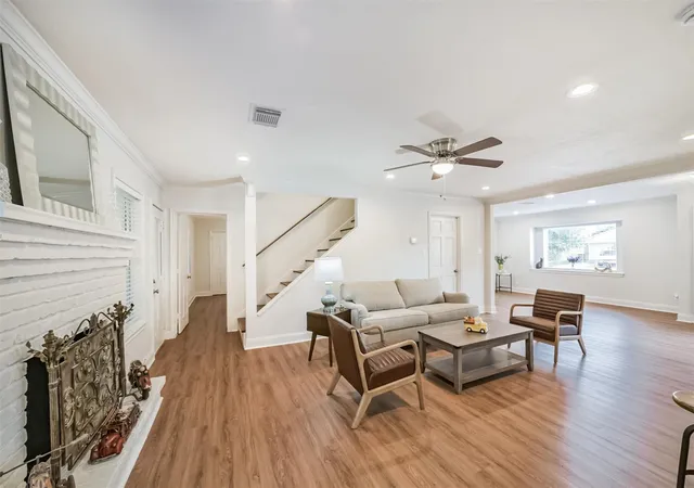 5th image of 3319 Springrock Ln, Houston, TX 77080 | MLS# 46586581