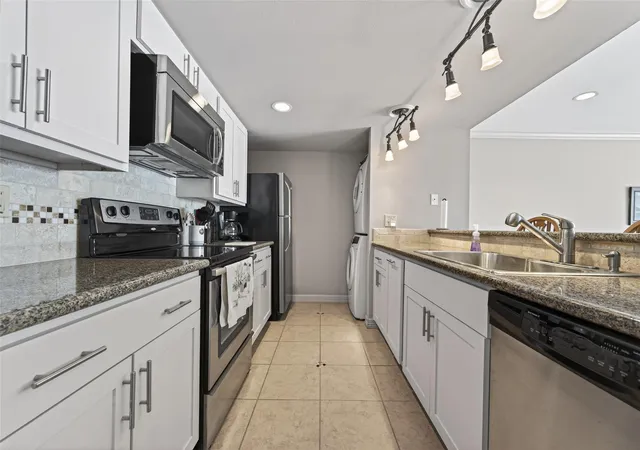 2nd image of 15575 Marina Dr #217C, Montgomery, TX 77356 | MLS# 7235664