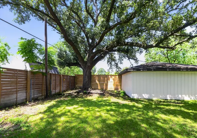 29th image of 5675 Sylmar Rd, Houston, TX 77081 | MLS# 44285178