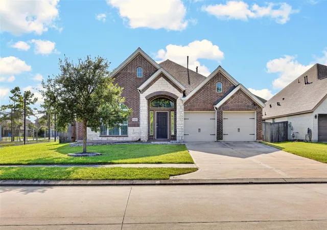 1st image of 5126 Jibe Ho Ln, Manvel, TX 77578 | MLS# 47667720