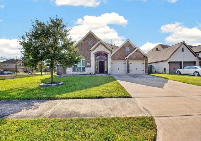 4th image of 5126 Jibe Ho Ln, Manvel, TX 77578 | MLS# 47667720