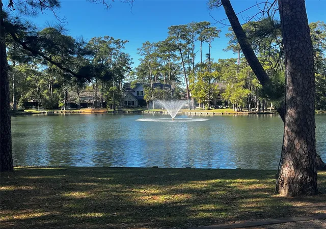 Land for sale at 15 Lorrielake Ln, Houston, TX 77024 | MLS# 21426526
