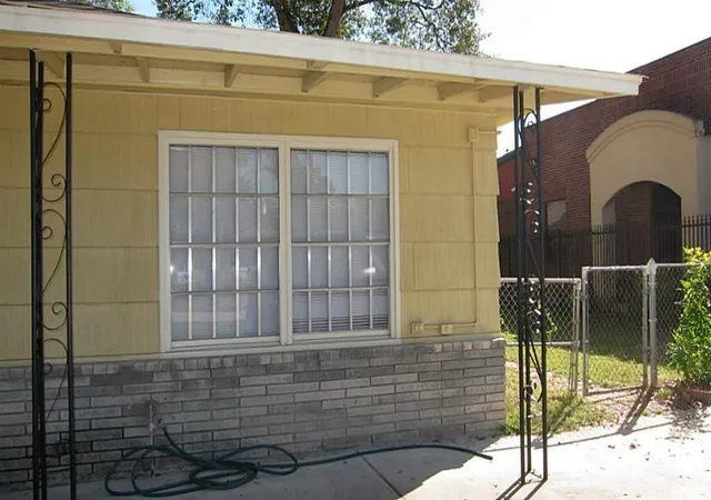 Photo 2 of Single family home for sale at 1418 Longhorn Dr, Houston, TX 77080 | MLS# 33240285 | Listing updated on 2026-07-23