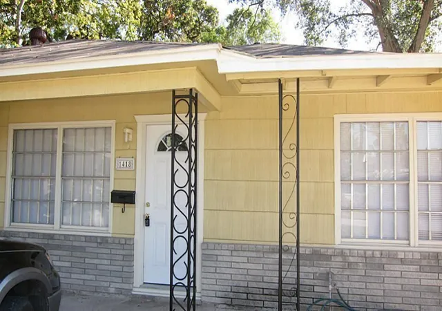 Photo 3 of Single family home for sale at 1418 Longhorn Dr, Houston, TX 77080 | MLS# 33240285 | Listing updated on 2026-07-23