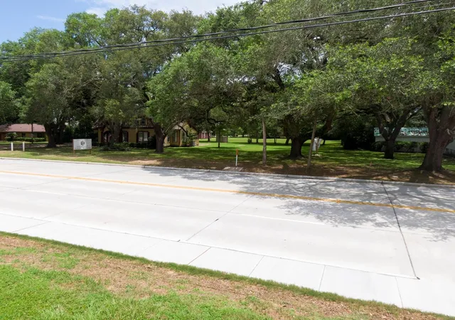 4th image of 912 Richmond Pkwy, Richmond, TX 77469 | MLS# 23194268