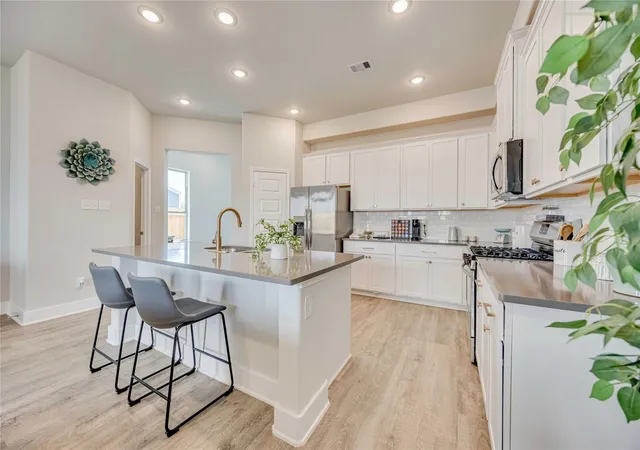 Photo 4 of Single family home for sale at 13451 Sun Cay Dr, Houston, TX 77047 | MLS# 69140328 | Listing updated on 2026-09-15