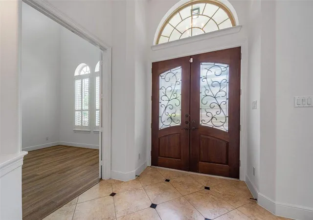 Photo 3 of Single family home for sale at 28419 Tanner Xing Ln, Katy, TX 77494 | MLS# 39636492 | Listing updated on 2026-08-16