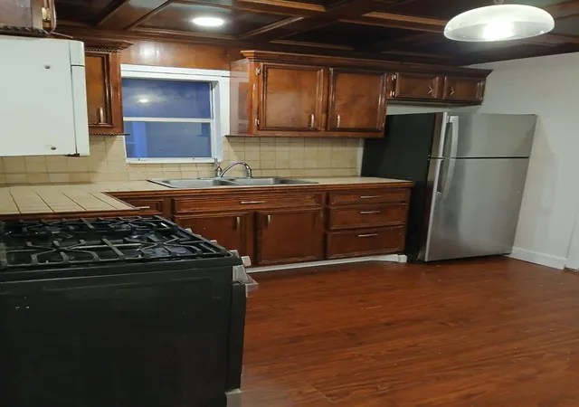 Photo 3 of Single family home for sale at 1014 N Arcola St, Angleton, TX 77515 | MLS# 95993040 | Listing updated on 2026-09-15