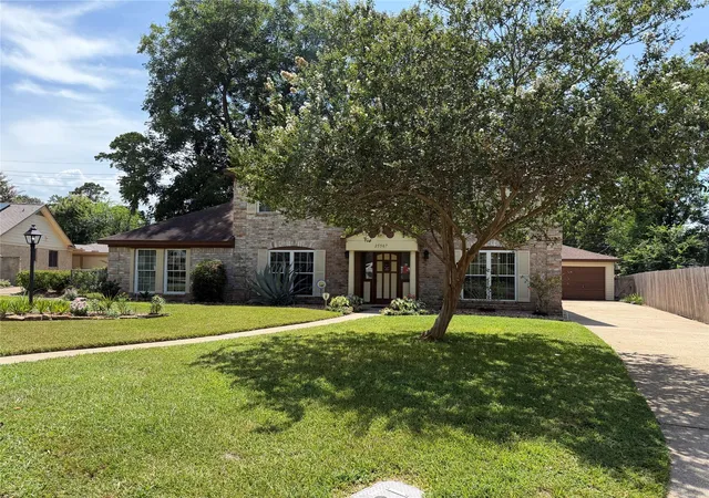 2nd image of 25507 Yellow Pine Cir, Spring, TX 77380 | MLS# 10882425