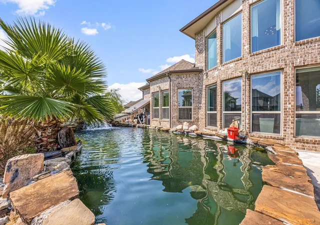 Photo 4 of Single family home for sale at 15726 Ballater Ridge Ln, Humble, TX 77346 | MLS# 93339004 | Listing updated on 2026-08-08