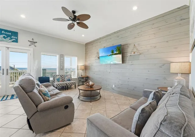 Homes for sale in Galveston, TX | 13102 John Reynolds Rd, Galveston, TX 77554 | MLS# 84406816