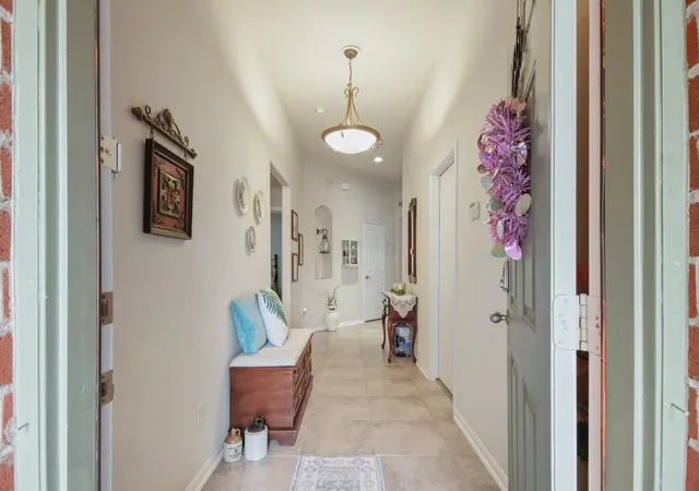 Photo 2 of Single family home for sale at 9906 Knob Holw Way, Conroe, TX 77385 | MLS# 54128331 | Listing updated on 2026-08-30