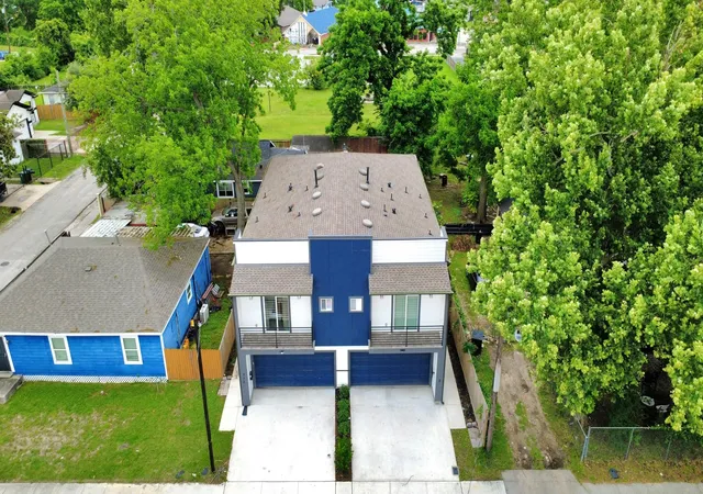 2nd image of 837 W Little York Rd, Houston, TX 77091