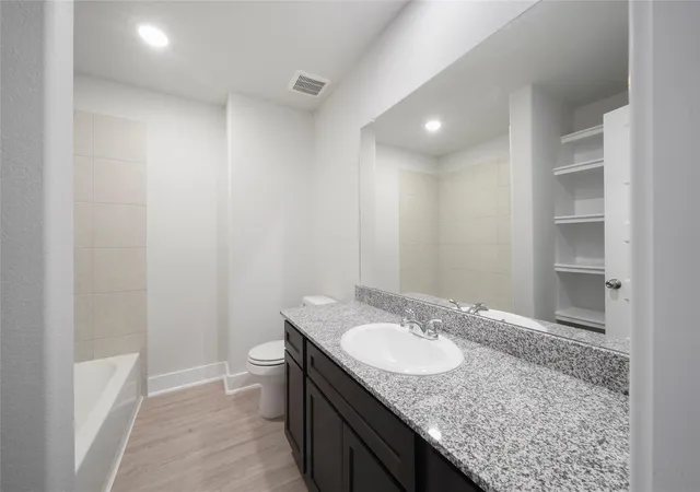 17th image of 13405 Sun Cay Dr, Houston, TX 77047 | MLS# 23576478